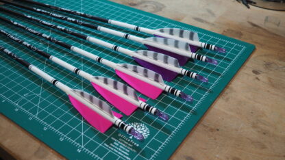Nijora "Tokala M" (±.003) - (.245) Komplettpfeil - Violett/Rosa (mit Spitze) – Bild 5